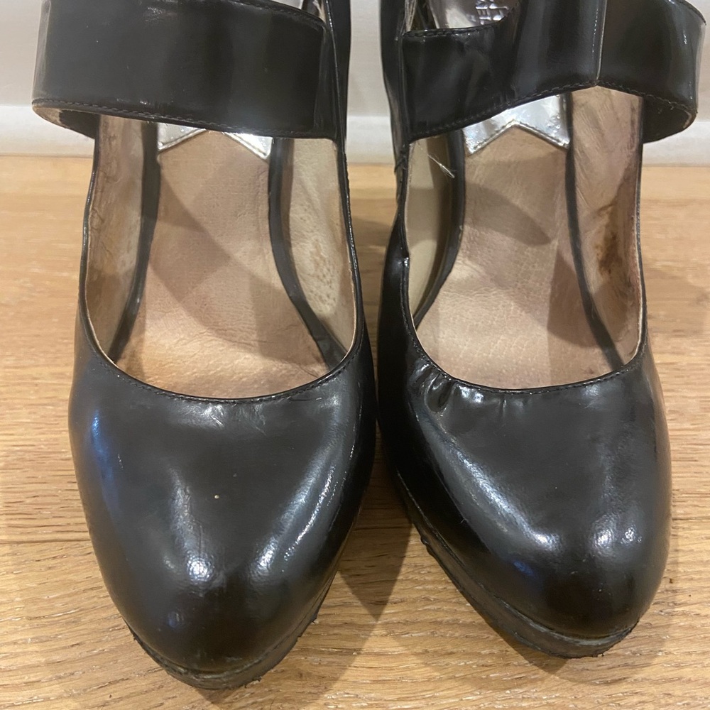 Michael Kors Black Patent Heels with Strap - Picture 2 of 8